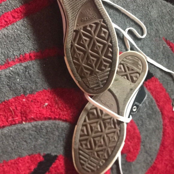 Converse black and white sneakers - Picture 4 of 4